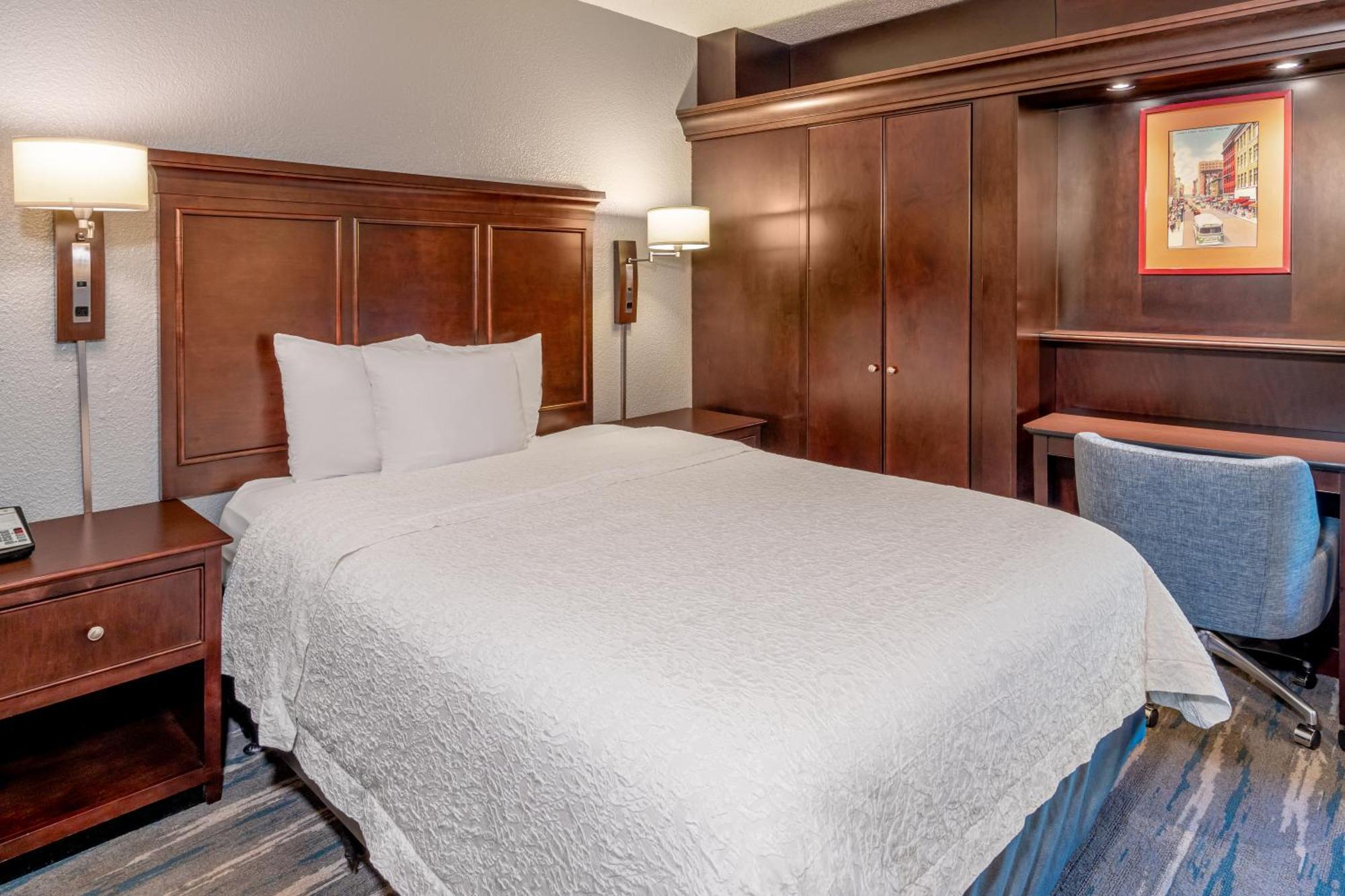 Hotel Hampton / Vanderbilt