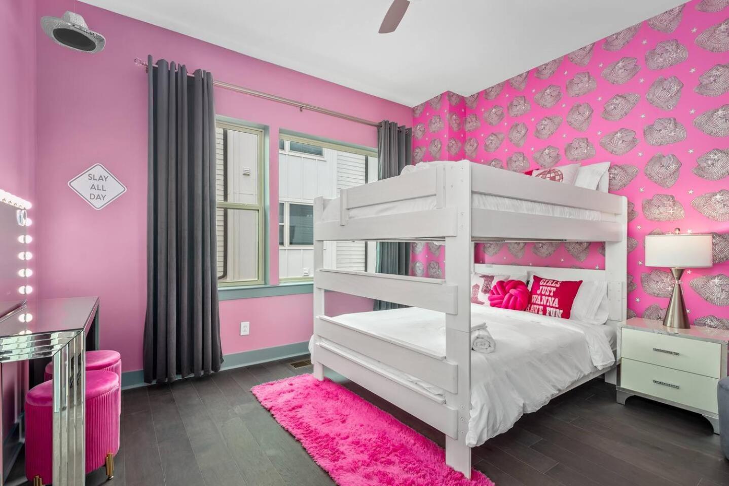 The Ultimate Girls Getaway The Flamingle House Nashville