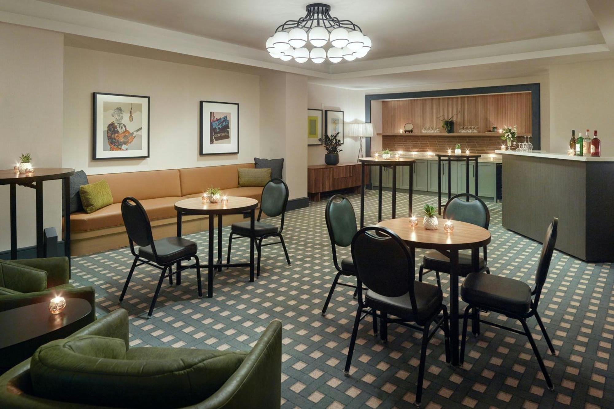 Hotel Sheraton Grand Downtown Nashville