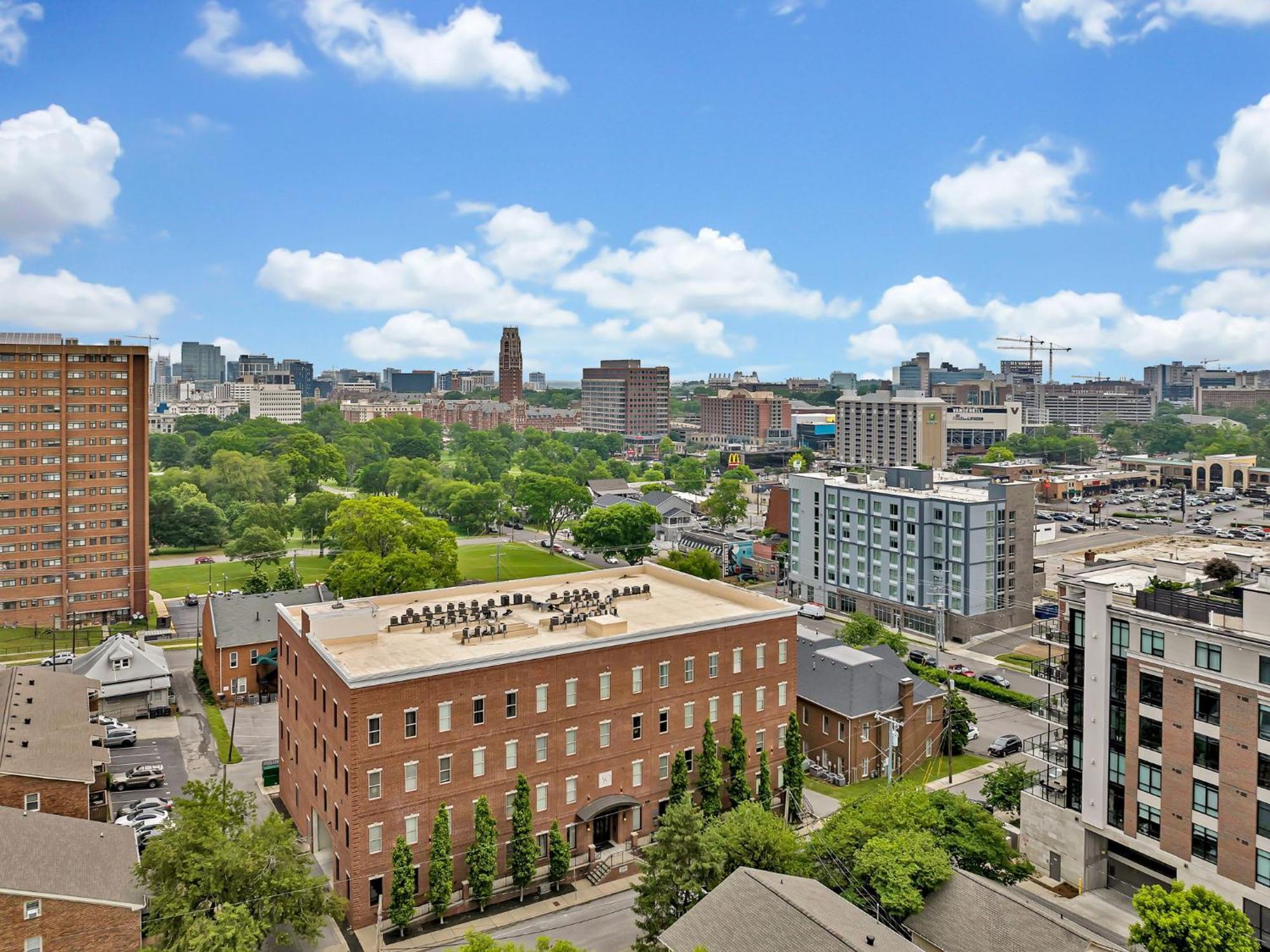 Legends Loft Modern Near Vandy On West End * Nashville