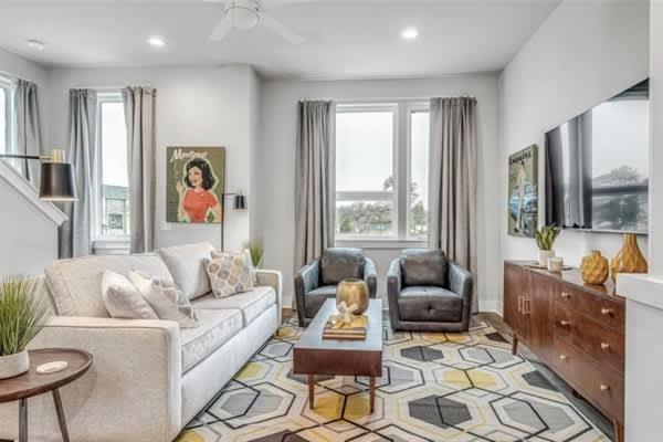 Nash Getaway - Private Rooftop Patio - Sleeps 12 Apartment Nashville