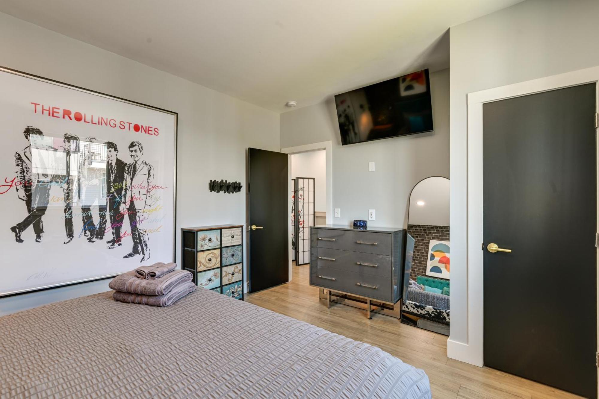 Skyline Views Townhome 3 Mi To Broadway
