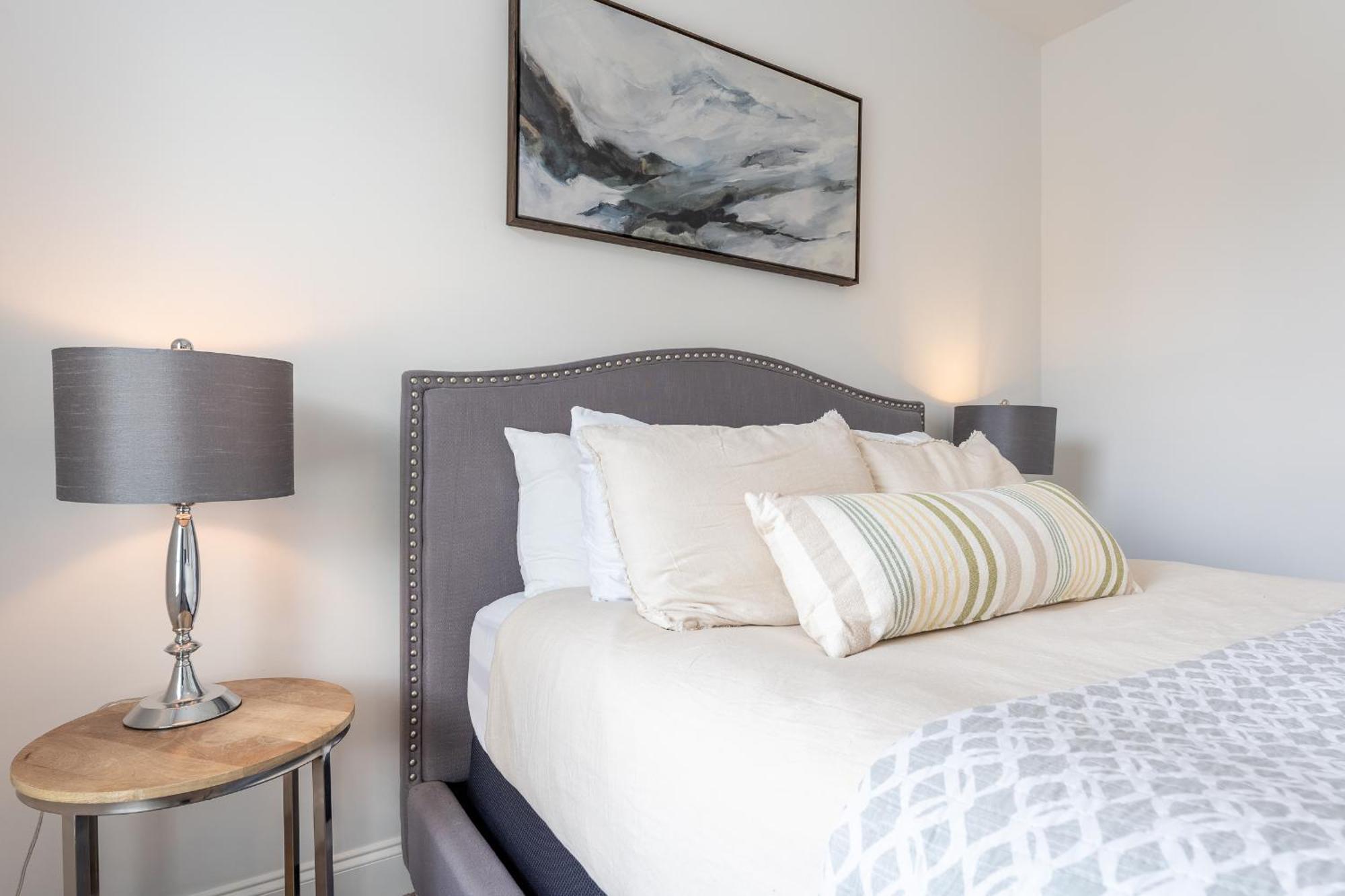 The Gibson By Local Holiday home