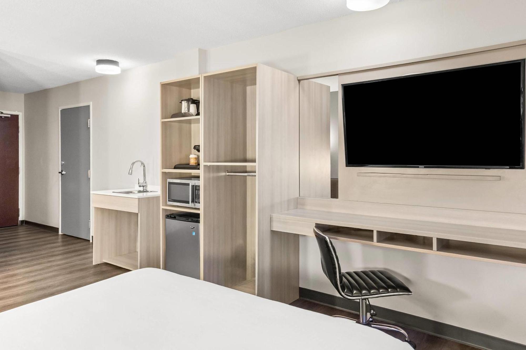 Quality & - Bellevue Hotel