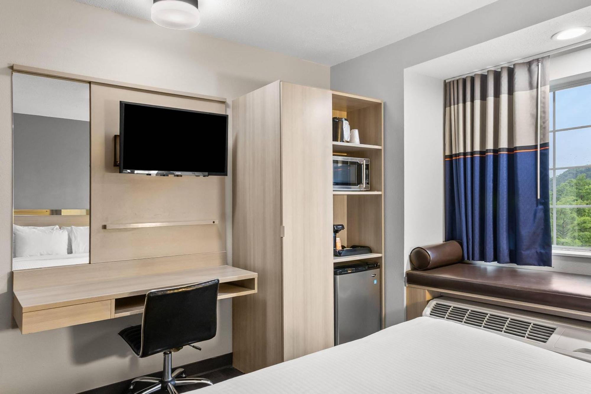 Quality & - Bellevue *