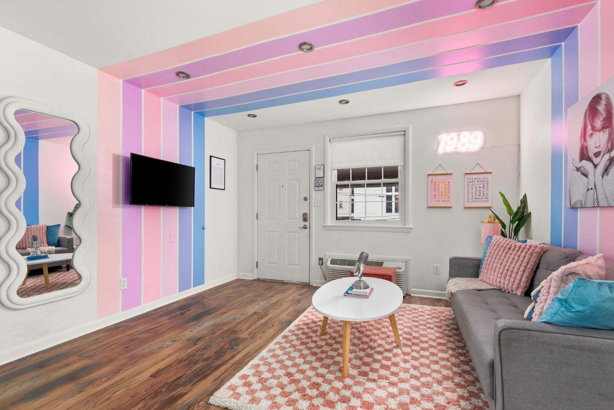 The Swiftie Taylor Themed Oasis In Midtown Apartment