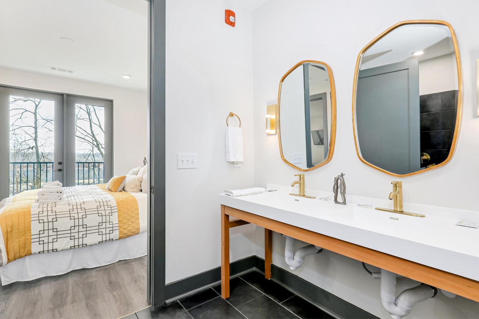 Muse #212 * Nashville