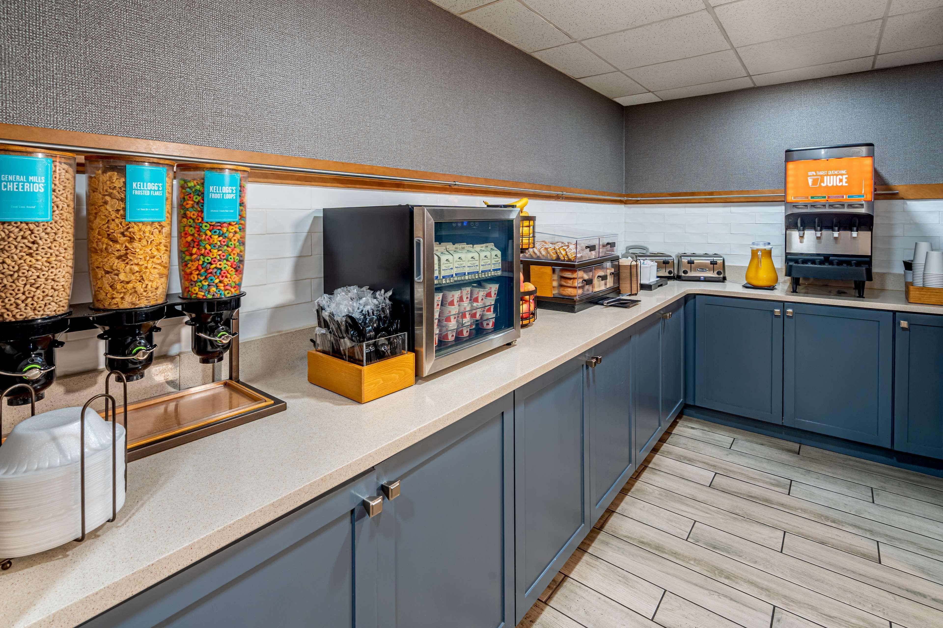 Hampton & Nashville-vanderbilt-elliston Place Hotel 3*