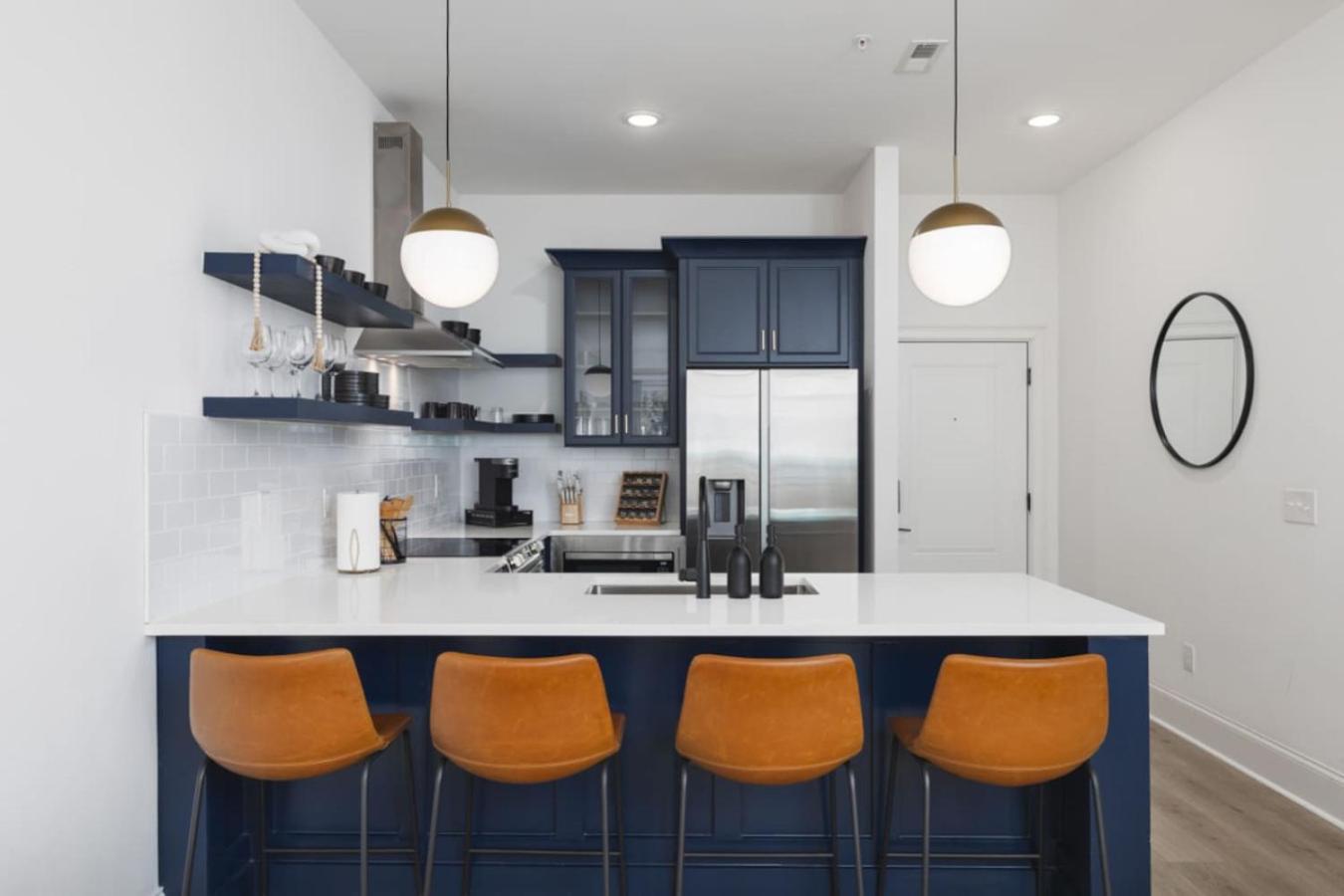 Sleeps 20 Three Side By Side 10 Minutes To Broadway *