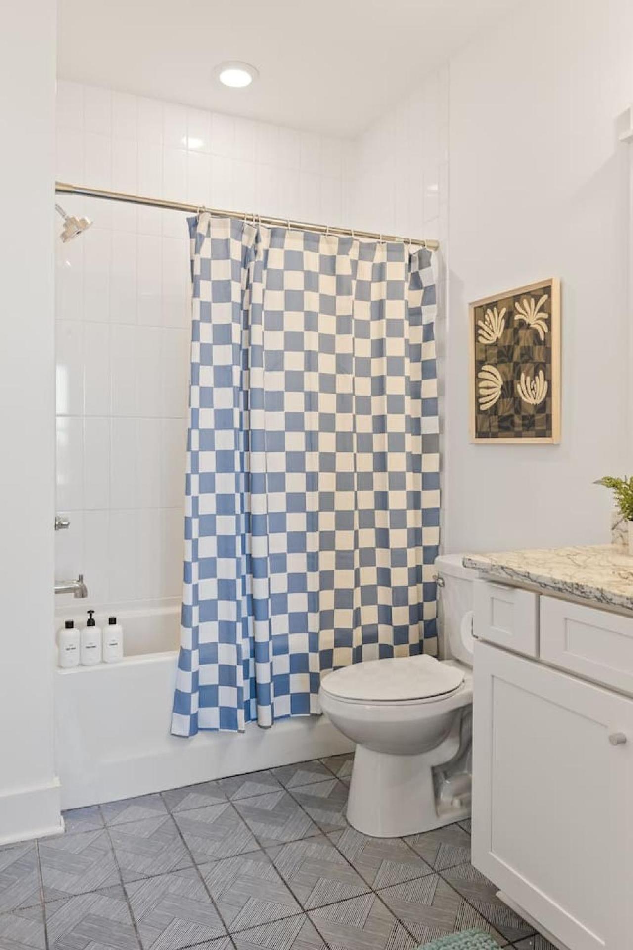 Holiday home Walk To Vanderbilt And Belmont With Garage And Rooftop Deck *