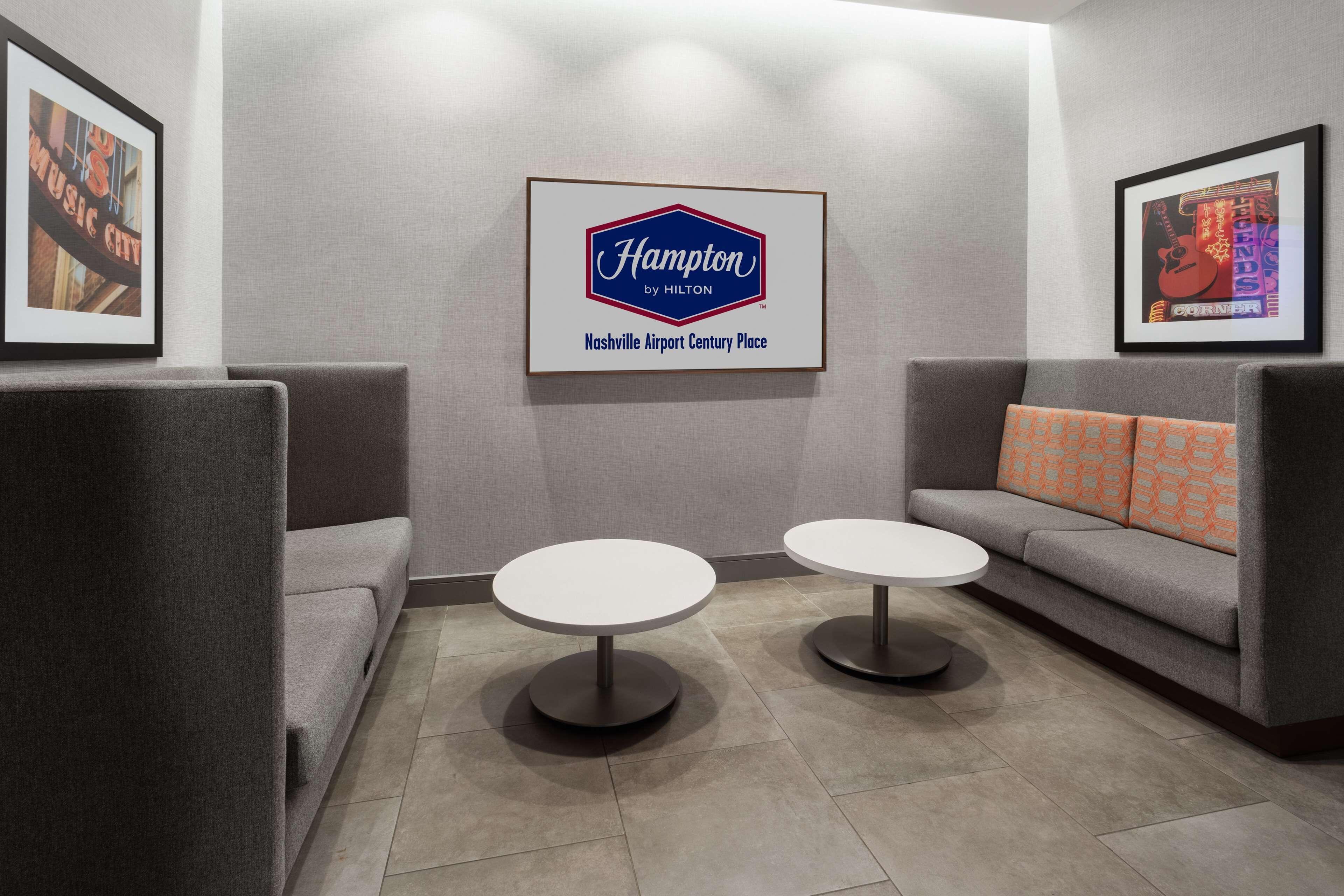 Hampton By Hilton Airport Century Place 3* Nashville