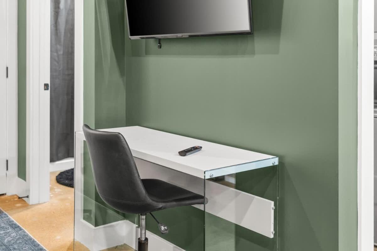 Martini Bar Speakeasy 10min To Broadway Nashville