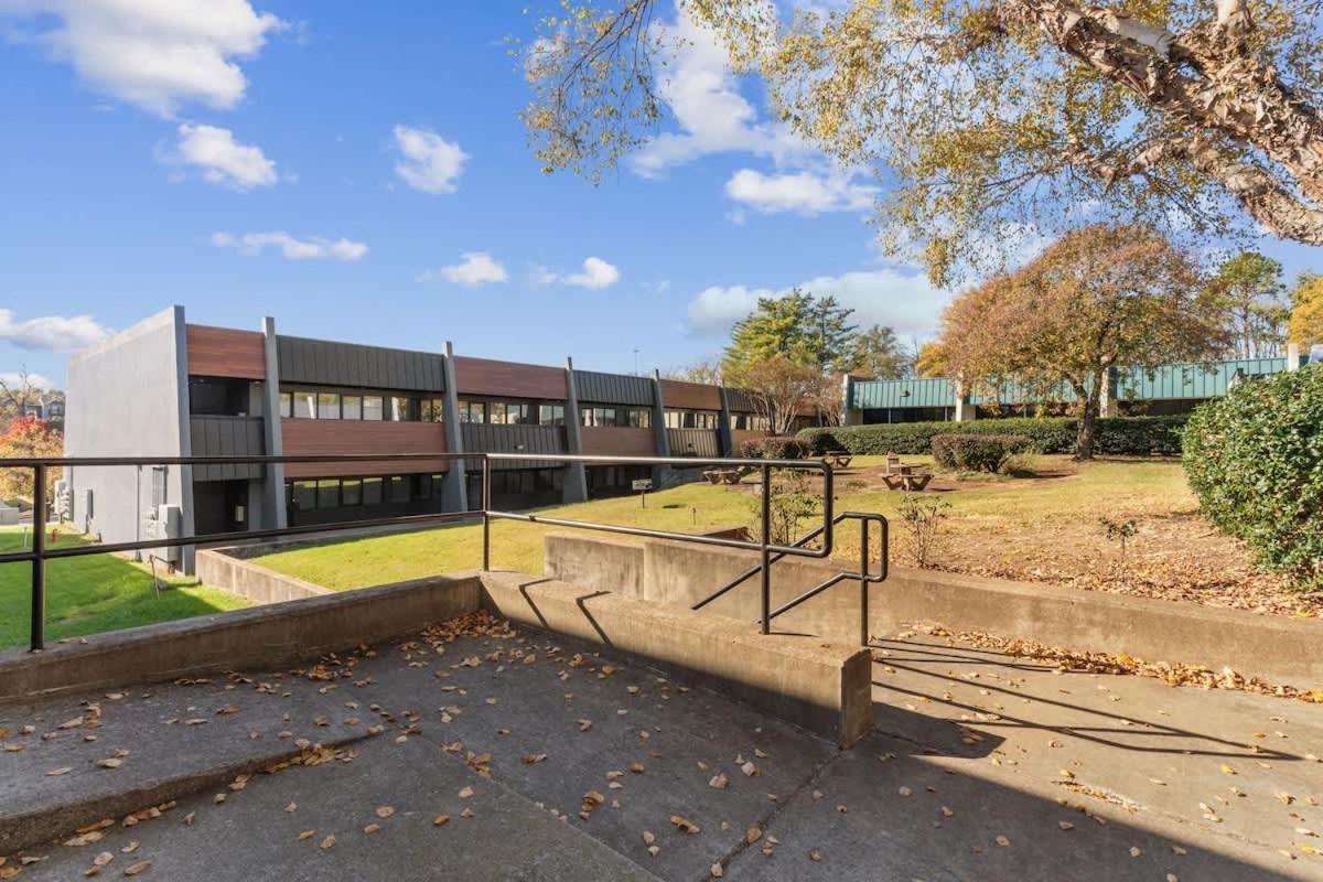 Martini Bar Speakeasy 10min To Broadway Nashville