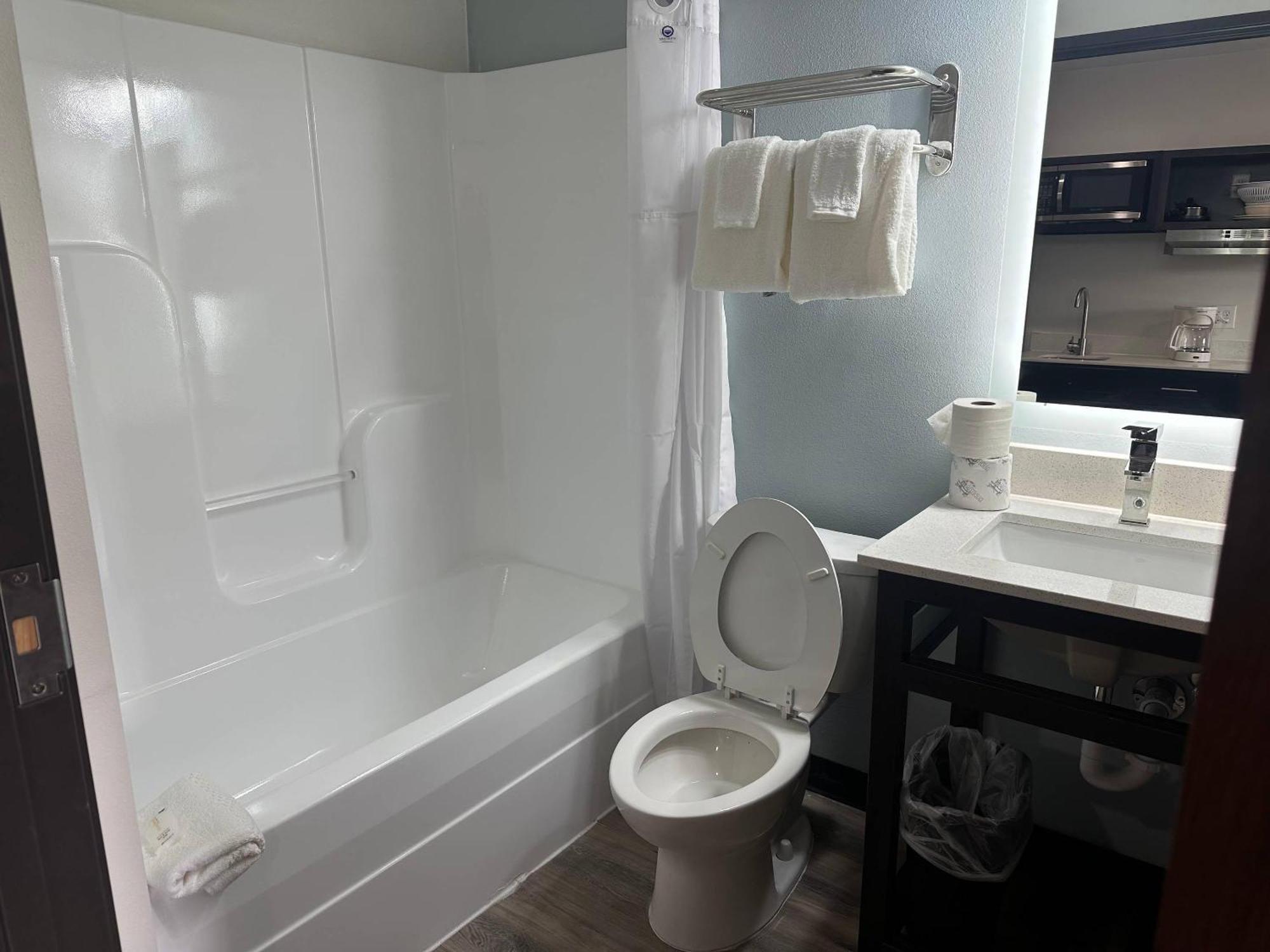 Woodspring East I-40 Memphis