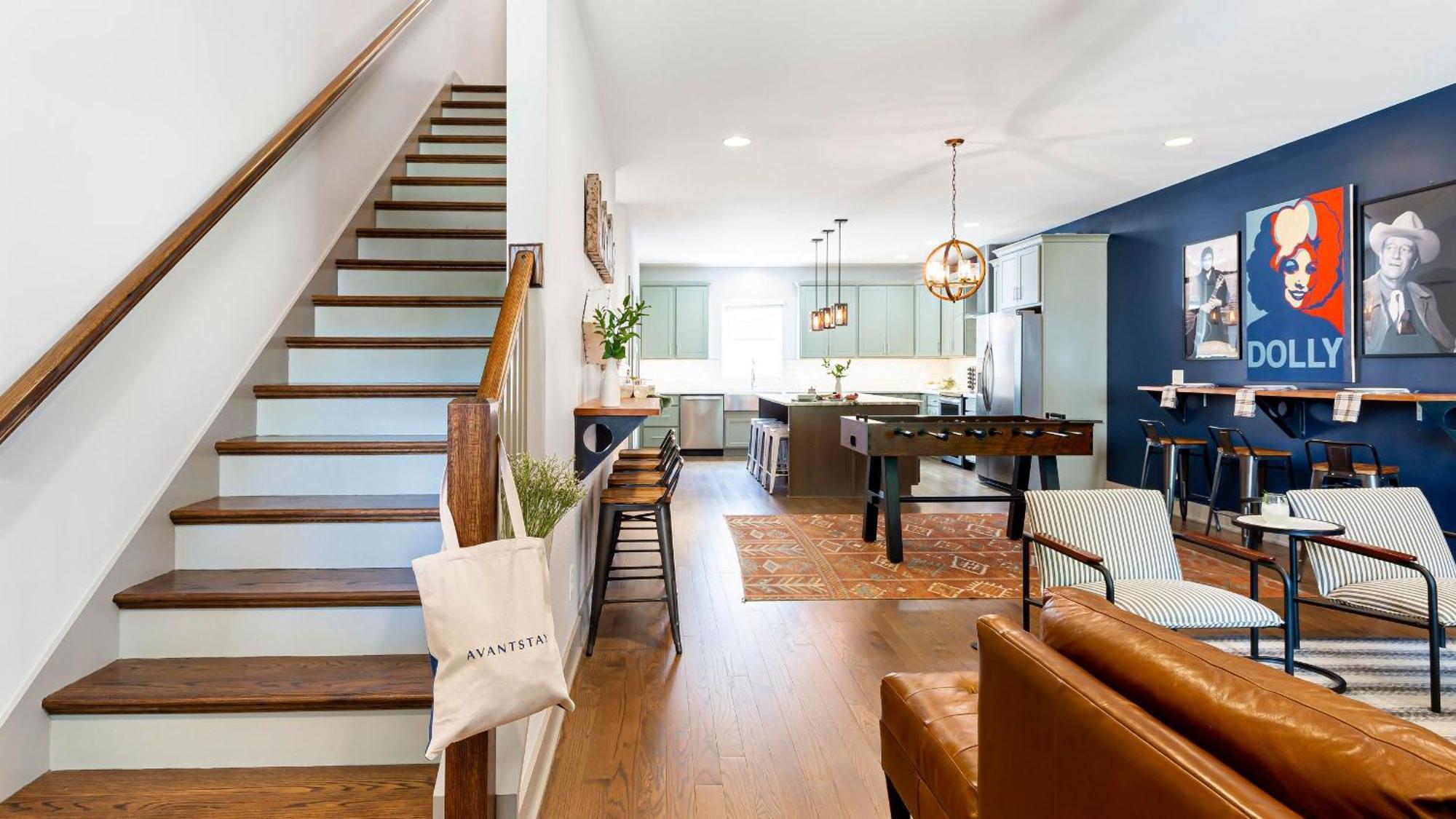Waverly By Avantstay Nashville-inspired Townhome W Luxury Kitchen Pool Table *
