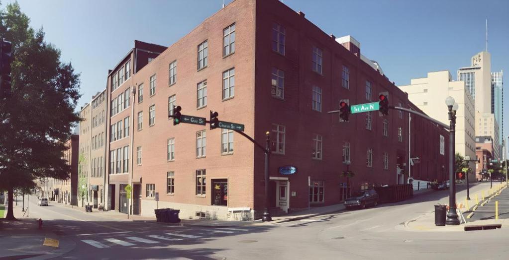 Hostel Downtown - Adults Only