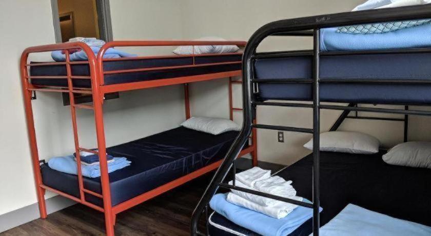 Downtown - Adults Only *