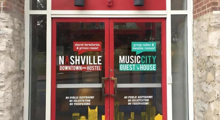 Hostel Downtown - Adults Only