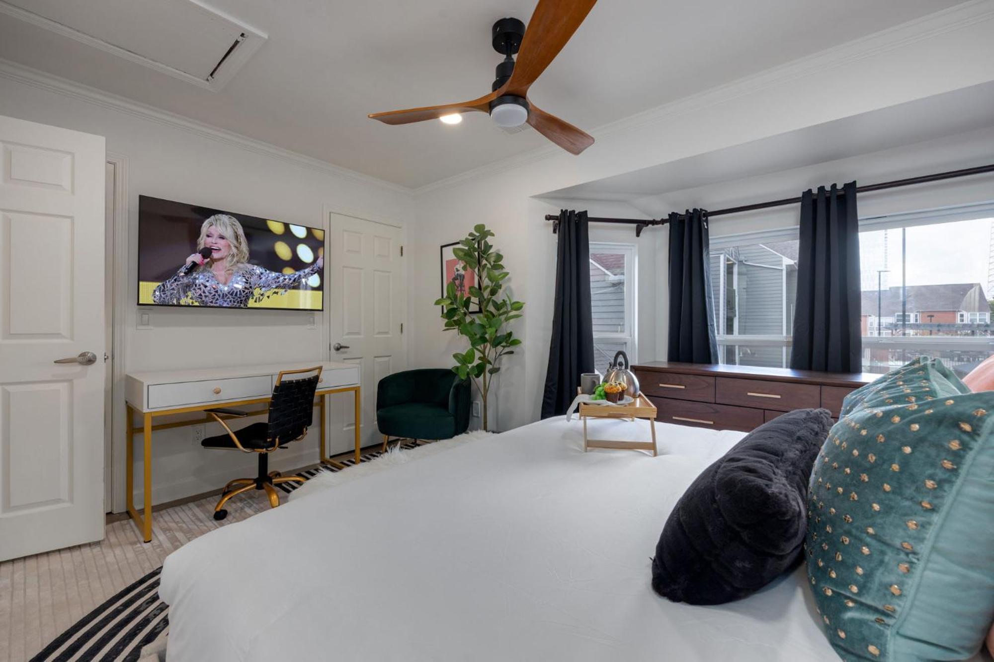 Holiday home Funky Town - Walkable To Attractions