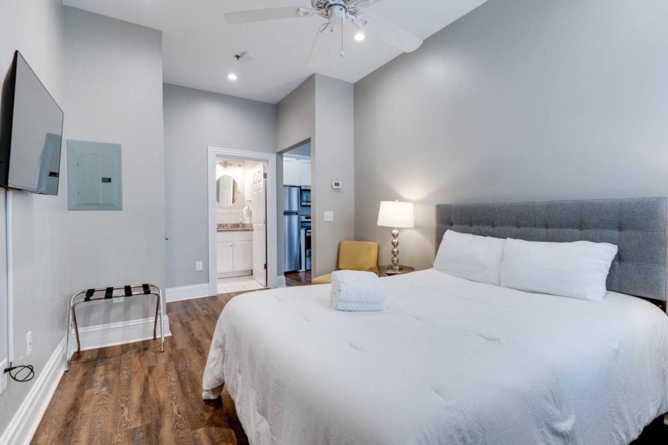 Bright And Cozy Church Conversion1br *