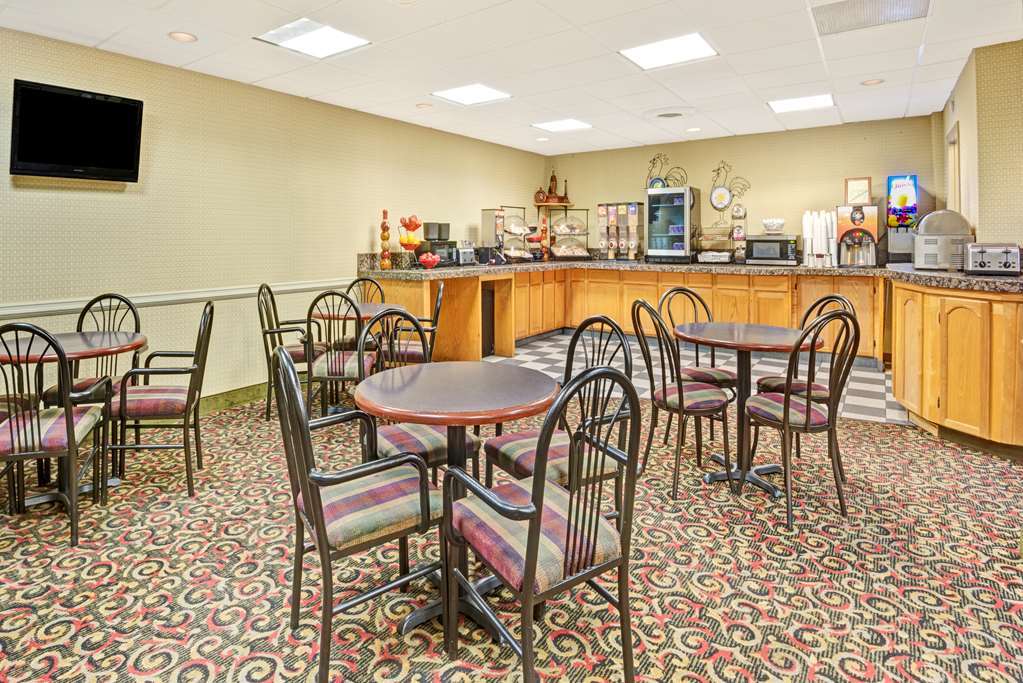 Comfort & Downtown - Stadium Hotel 2*