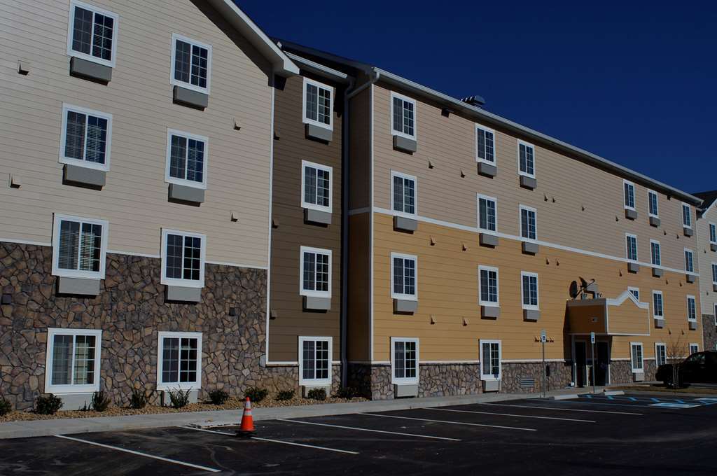 Woodspring Airport Hotel Nashville