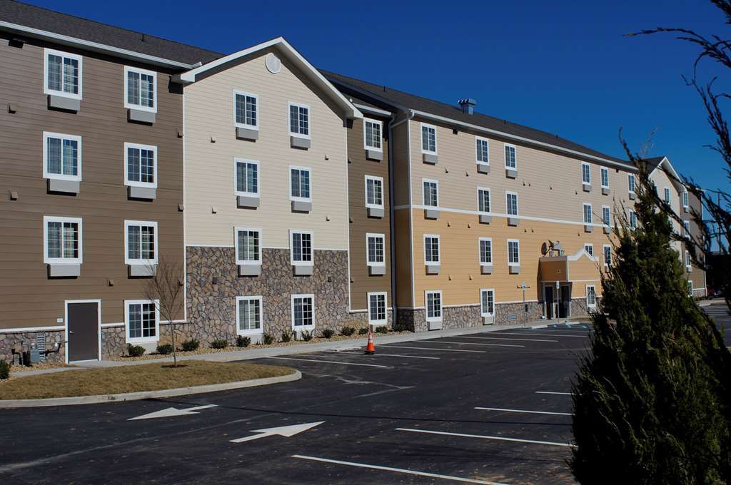 Woodspring Airport Hotel 2*