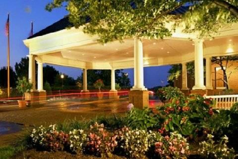 Sheraton Music Airport 4*