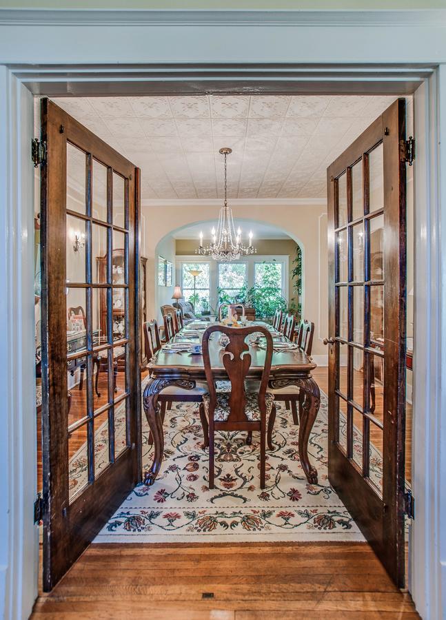 Bed & Breakfast Daisy Hill 3*