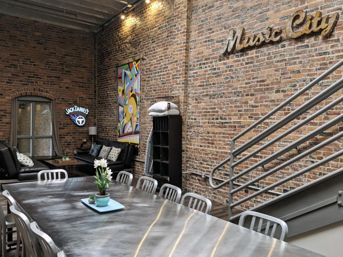 Hostel Downtown - Adults Only