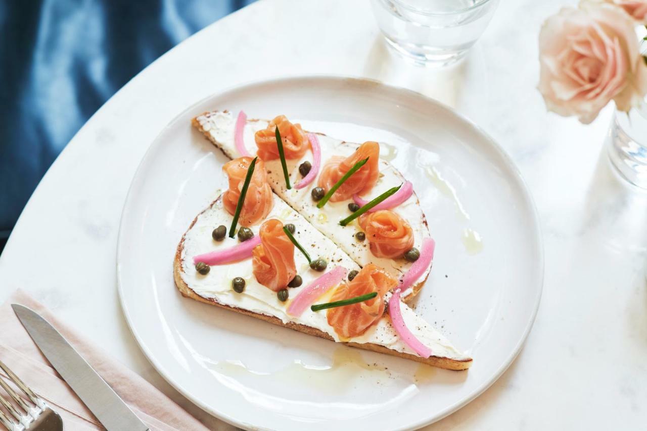 Dream Nashville, By Hyatt 4*