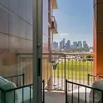 Mid Century Modern Downtown Condo 30+ Night Min