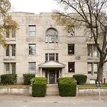 Sonder At Euclid Court