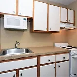 Hotel Homestay Suites