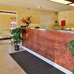 Hotel Super 8 By Wyndham Whites Creek/ Nw Area 2*