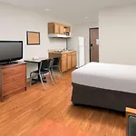 Woodspring Suites Memphis East I-40