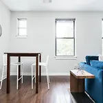 Mint House - Music Row Aparthotel 3*