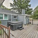 Quiet Nashville Area Home With Pool - 15 Mi To Dtwn