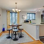 Nashville Flat W/View Walkable -207