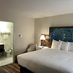 Hotel Red Lion & Airport