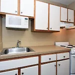 Homestay Suites Hotel 2*