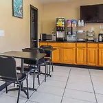 Rodeway Inn Nashville Airport South