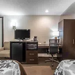 Sleep Near Percy Priest Inn 4*