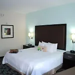 Hampton Inn & Suites Nashville At Opryland
