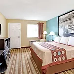 Super 8 By Wyndham Whites Creek/ Nw Area Hotel