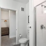 Mint House - Music Row Apartment