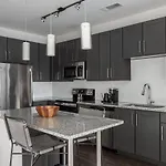 Apartment Mint House - Music Row