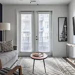 Apartment Mint House - Music Row *