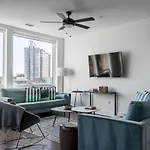 Mint House - Music Row Apartment