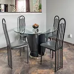 Contemporary Paradise W/ Private Bathroom